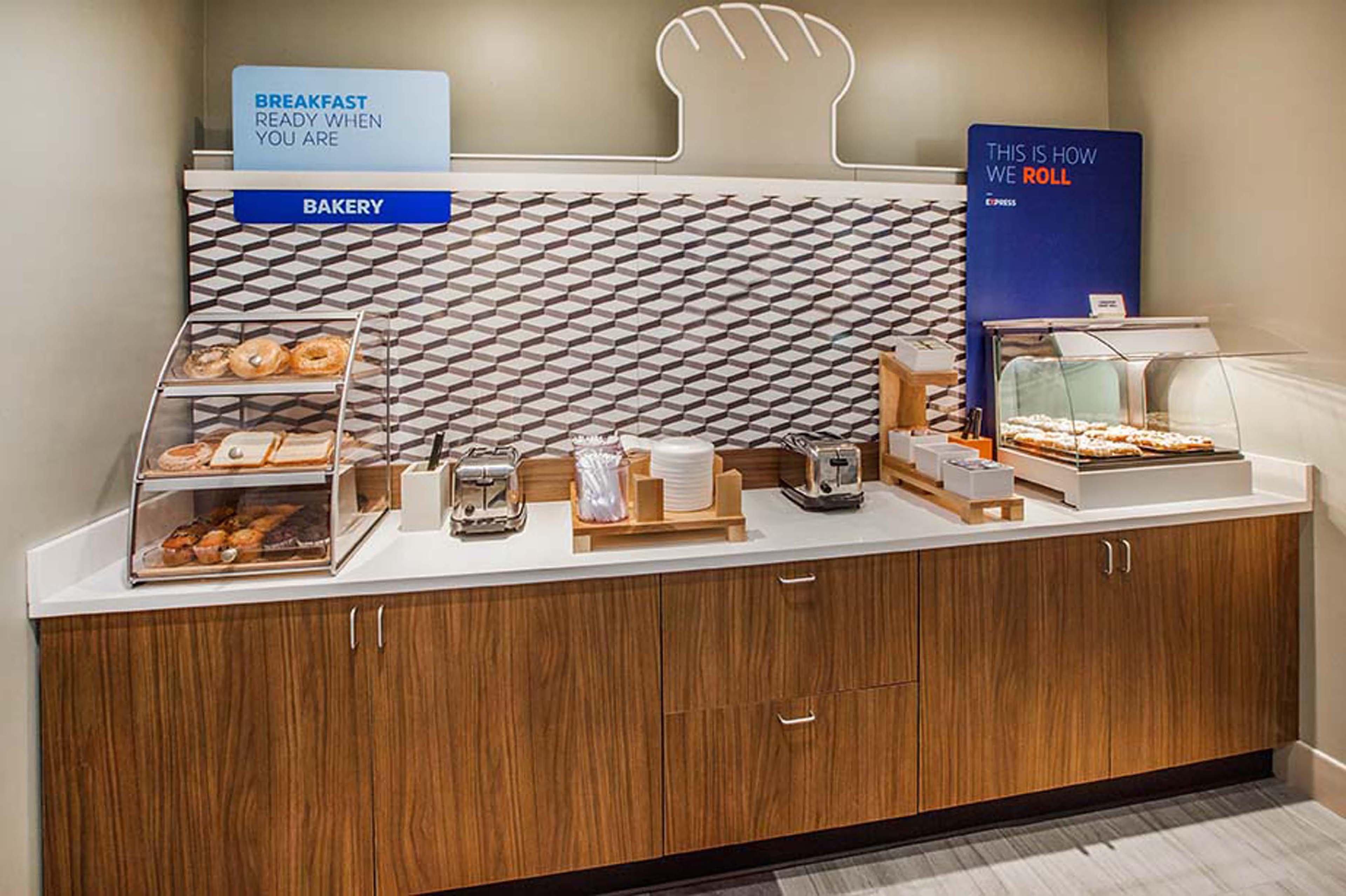 Holiday Inn Express Covington-Madisonville By Ihg Luaran gambar
